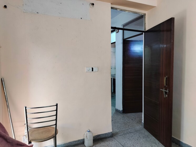 Room, jasola vihar 1 Bedroom 516 Sq.Ft. Apartment In Jasola Vihar Delhi 8241878