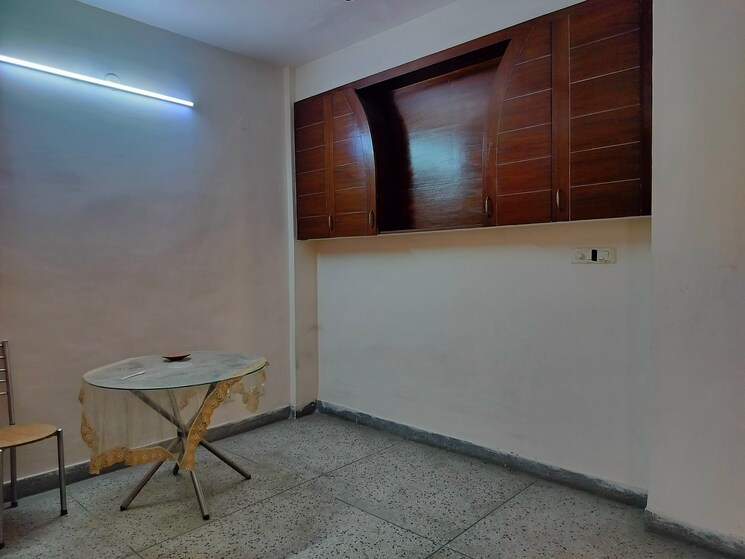 Room, jasola vihar 1 Bedroom 516 Sq.Ft. Apartment In Jasola Vihar Delhi 8241878