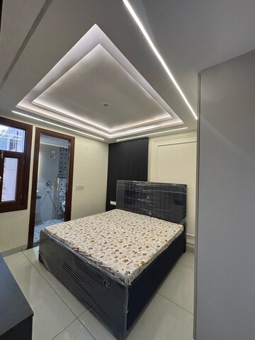 Bedroom in 3 BHK Builder Floor at Dwarka Mor – for Rent