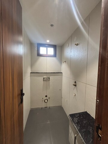Bathroom in 3 BHK Builder Floor at Dwarka Mor – for Rent