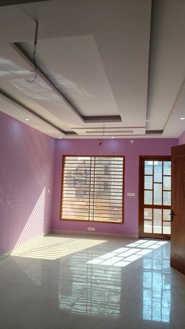 Room in 4 BHK Independent House at Ambala Highway – for Sale
