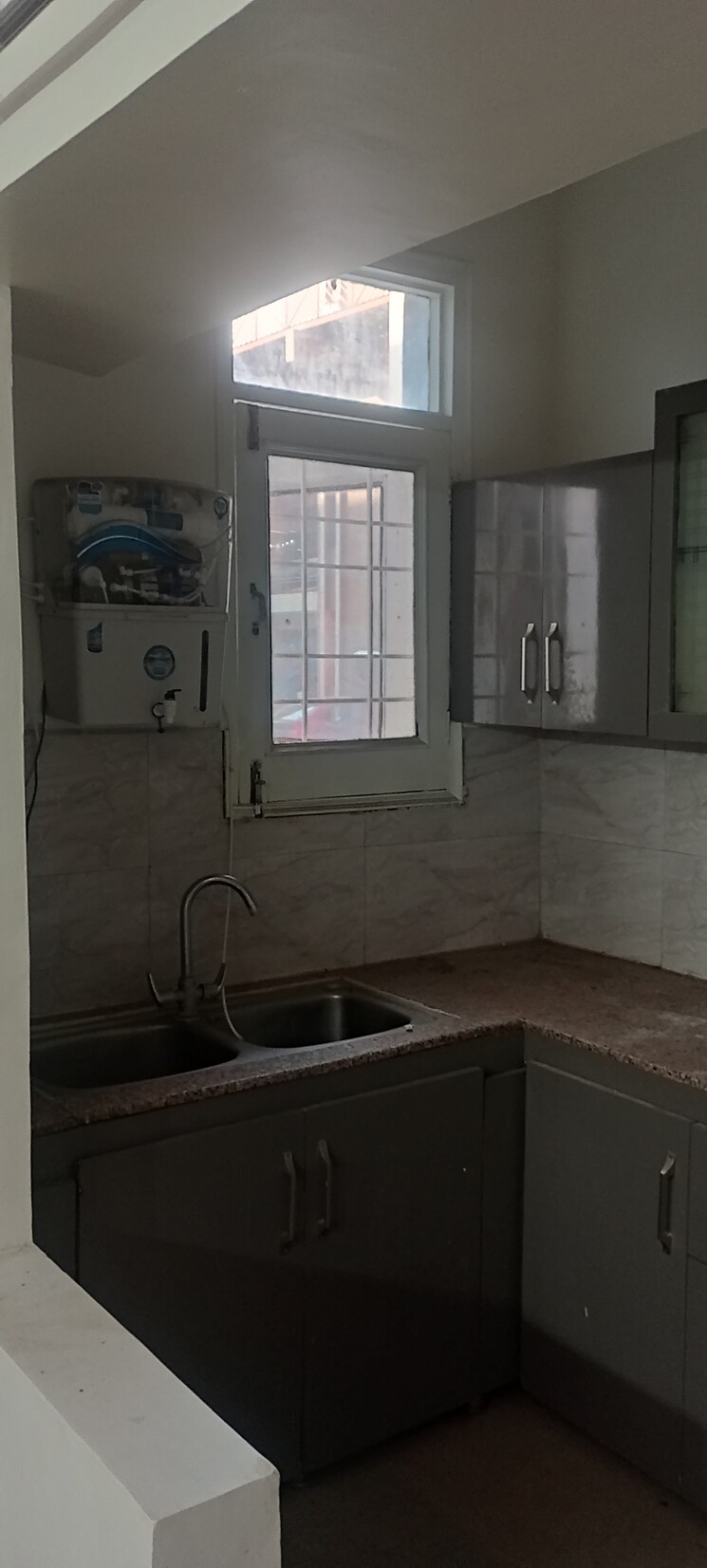 Kitchen, ludhiana chandigarh hwy 1 Bedroom 80 Sq.Yd. Apartment In LudhianA Chandigarh Hwy Mohali 8241944