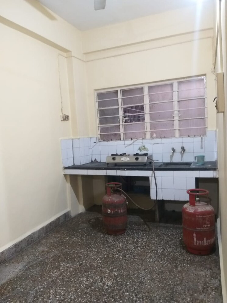 Kitchen, fatima nagar Studio 250 Sq.Ft. Apartment In Fatima Nagar Pune 8241964