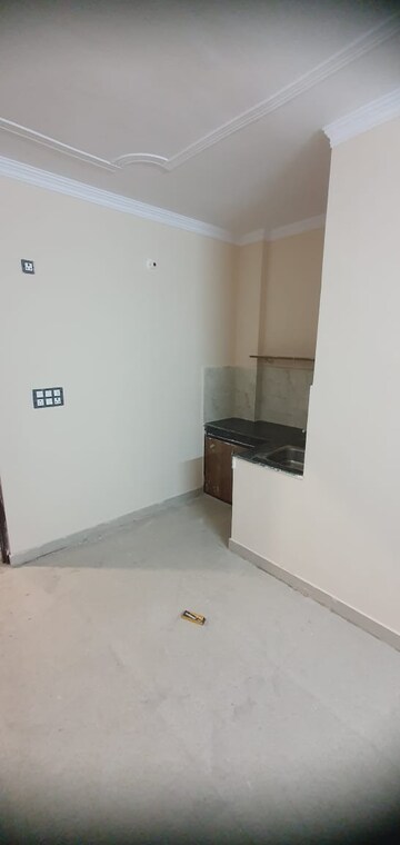 1 BHK Builder Floor For Rent in Govindpuri