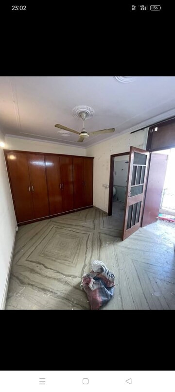 Bedroom in 3 BHK Builder Floor at Govindpuri – for Rent