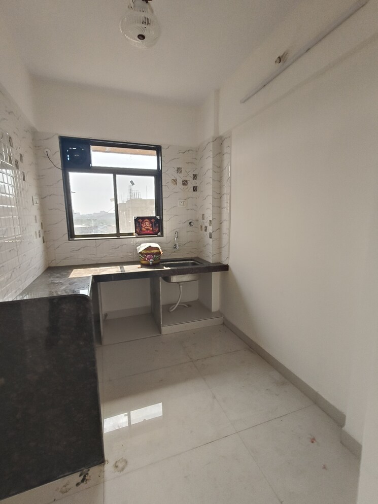 Kitchen, murbad road 2 Bedroom 900 Sq.Ft. Apartment In Murbad Road Thane 8242053