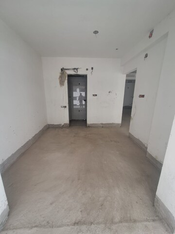Room in 3 BHK Apartment at Kondapur – for Sale