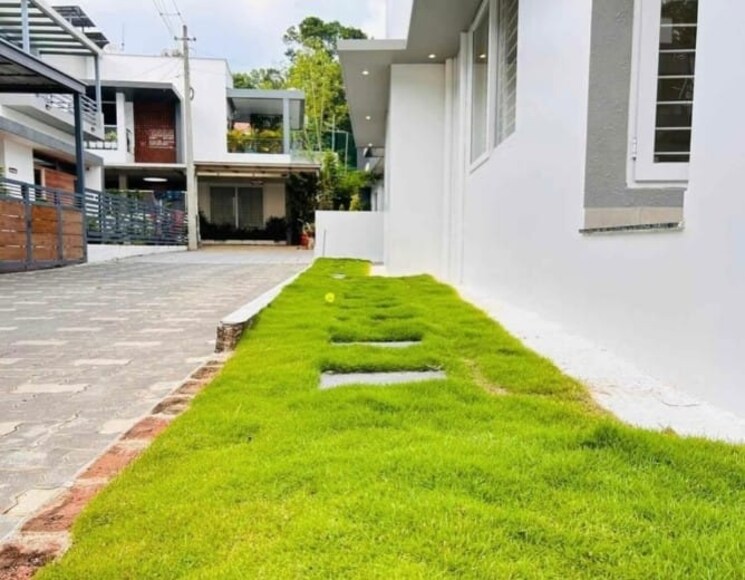 Garden, kannadi i 3 Bedroom 1200 Sq.Ft. Villa In KannadI I Palakkad 8242092