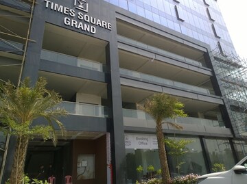  Office Space – Exterior View View at Thaltej - for Rent