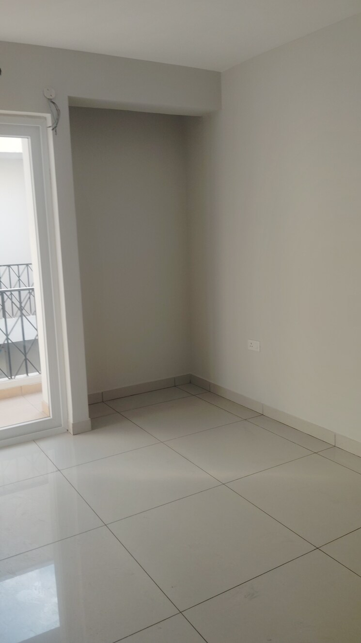 Room, sector 127 2.5 Bedroom 1000 Sq.Ft. Builder Floor In Sector 127 Mohali 8242193