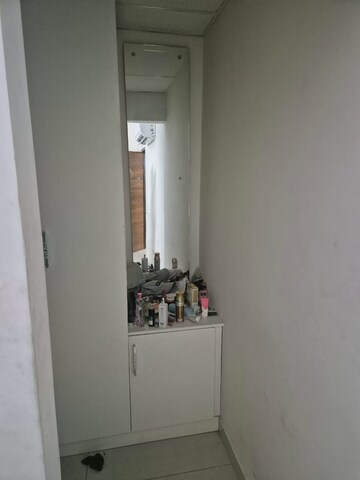 Room in 2 BHK Builder Floor at Sector 115 – for Rent