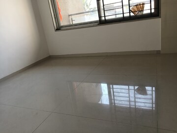 Room in 2 BHK Apartment at Shree Niketan Annexe, Chembur – for Rent