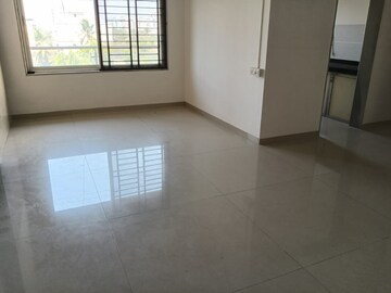 Room in 2 BHK Apartment at Shree Niketan Annexe, Chembur – for Rent