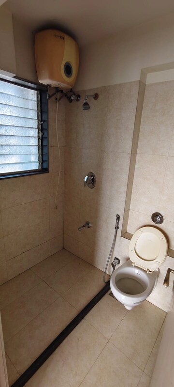 Bathroom in 2.5 BHK Apartment at Marathon Monte South, Byculla West – for Rent