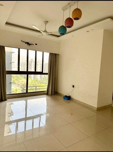 Room in 2 BHK Apartment at The Wadhwa The Address, Ghatkopar West – for Rent