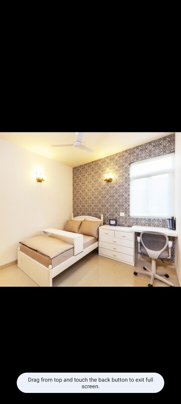 Room in 2 BHK Apartment at Conscient Habitat 78, Sector 78 – for Sale