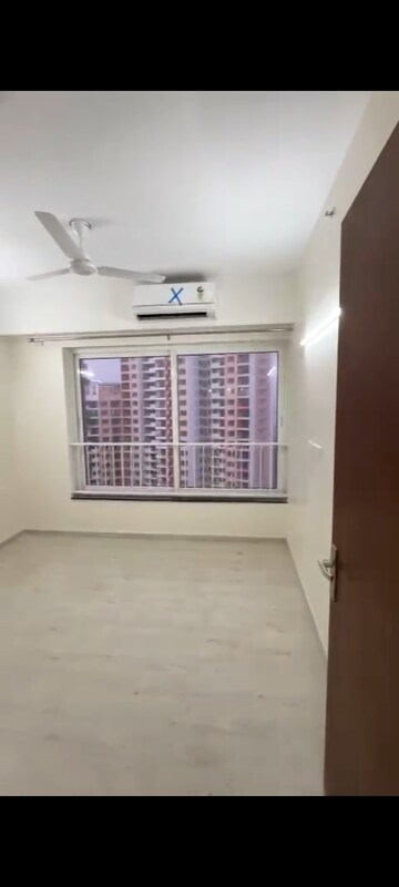 Room in 4 BHK Apartment at Shapoorji Pallonji Joyville Phase 2, Sector 102 – for Sale