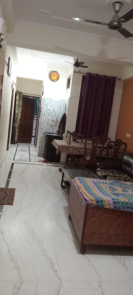 4 BHK Apartment For Sale in Batla House Near Chinar A