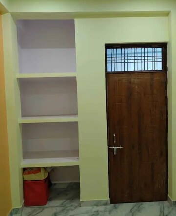 Furnished Amenities in 2 BHK Independent House at Aliganj – for Rent