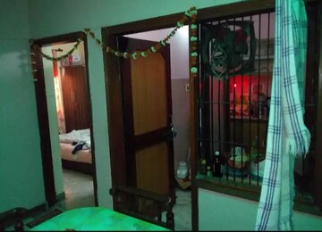 Bedroom in 1 BHK Villa at Aliganj – for Rent