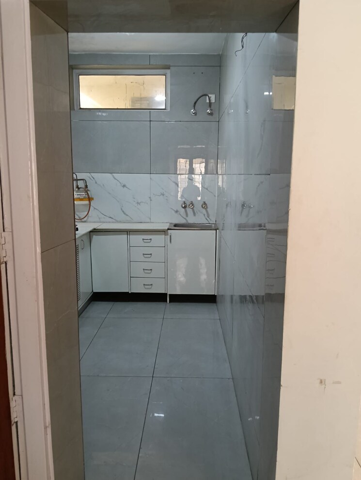 Bathroom, alaknanda 3 Bedroom 1600 Sq.Ft. Apartment In Alaknanda Delhi 8242462