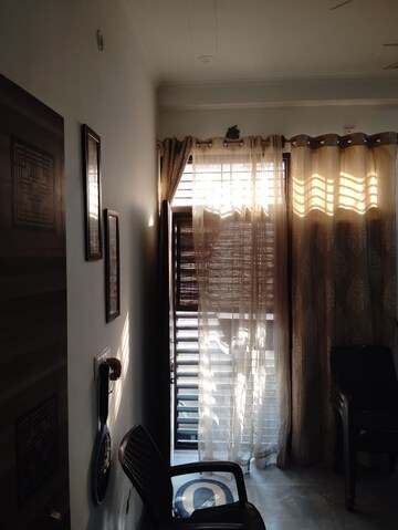 Building Lobby in 3 BHK Villa at PVD Mansarovar Park, Lal Kuan – for Sale
