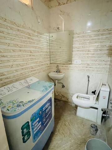 Bathroom in 2 BHK Builder Floor at Sector 52 – for Rent