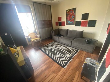 Bedroom in 3 BHK Builder Floor at AEZ Aloha, Sector 57 – for Rent