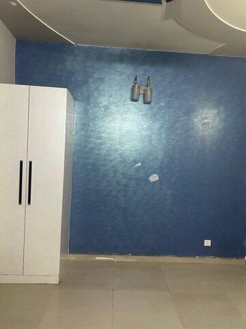 Furnished Amenities in 2 BHK Apartment at Omaxe Heights, Sector 86 – for Rent