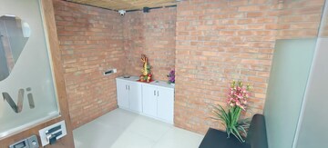  Office Space at Thaltej – for Rent