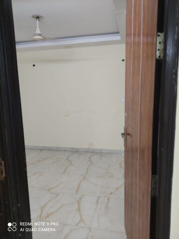 Room in 3 BHK Apartment at Sector 19, Dwarka – for Rent