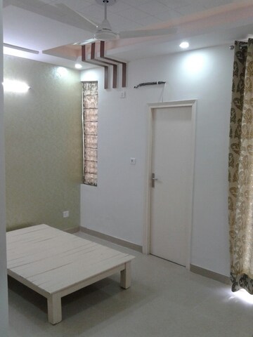 3 BHK Apartment For Rent in Puri Vip Floors, Sector 81
