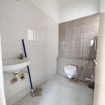 Bathroom in 3 BHK Apartment at Orchid Luxuria, Vemali – for Rent