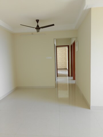 Room in 1.5 BHK Apartment at Marathon Nexzone, New Panvel – for Rent