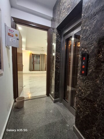 Building Lobby in 3 BHK Builder Floor at Saket – for Rent
