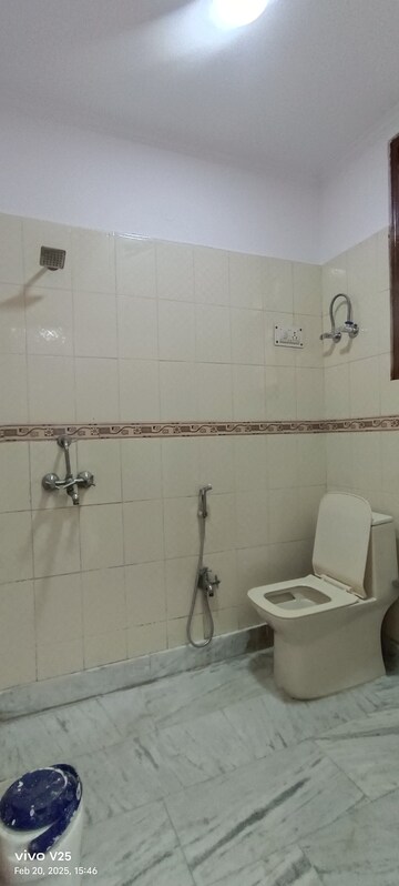 Bathroom in 3 BHK Builder Floor at Vaishali Media Apartment, Vaishali Sector 5 – for Sale