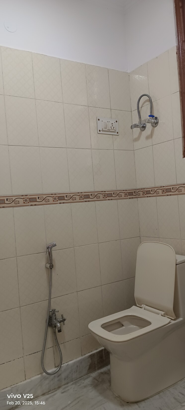 Bathroom, vaishali-media-apartment 3 Bedroom 1500 Sq.Ft. Builder Floor In Vaishali Sector 5 Ghaziabad 8243010
