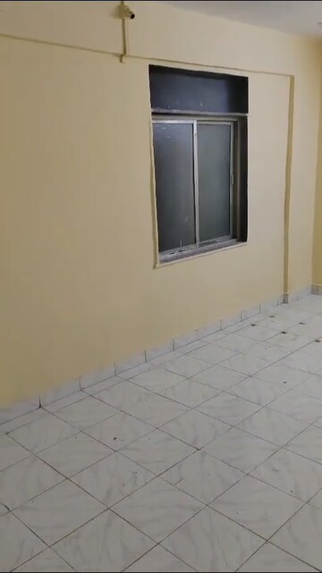 Room in 2 BHK Apartment at Kopar Khairane – for Rent