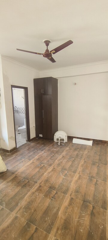 Room in 3 BHK Apartment at GPM Bloosom Greens, Sector 63 – for Sale