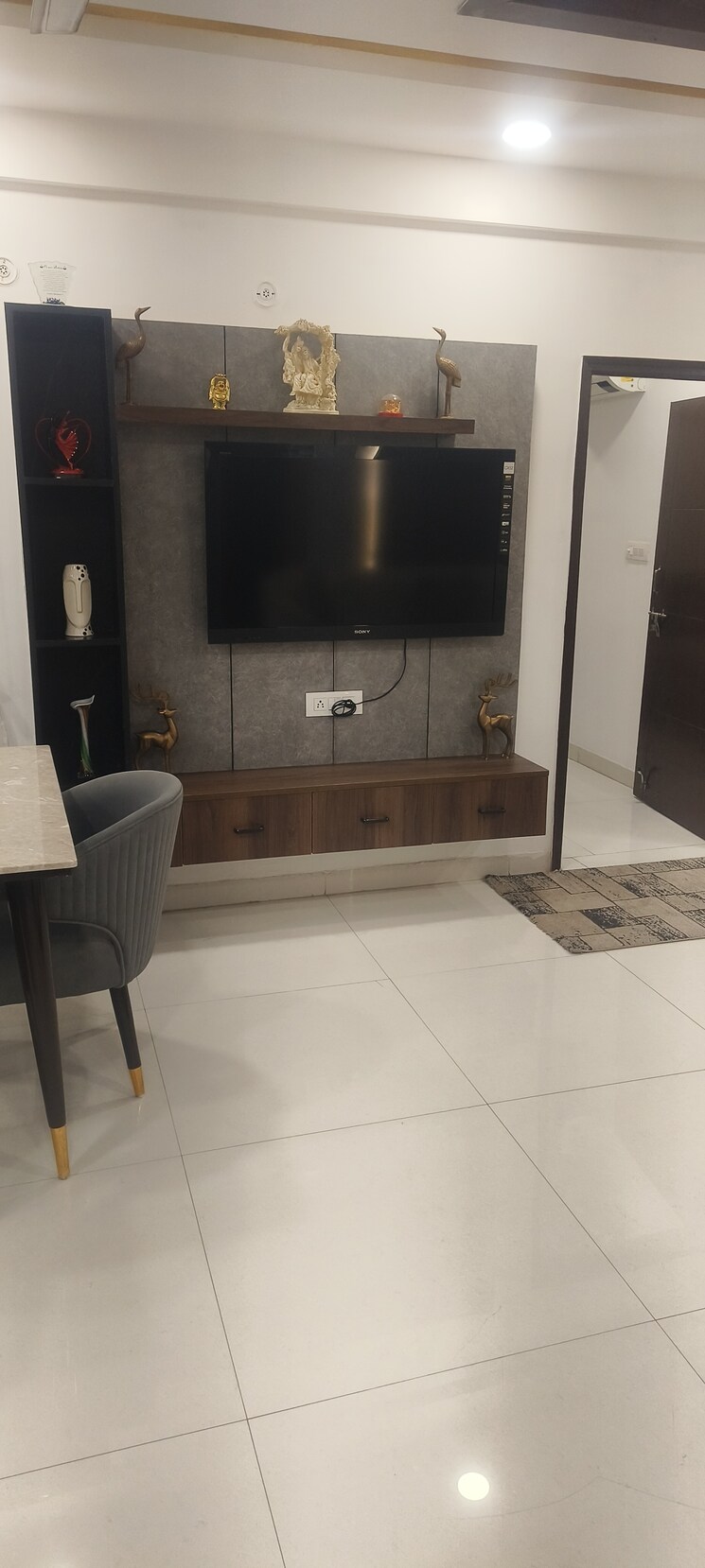 Living Room, gpm-bloosom-greens 3 Bedroom 1305 Sq.Ft. Apartment In Sector 63 Faridabad 8243003