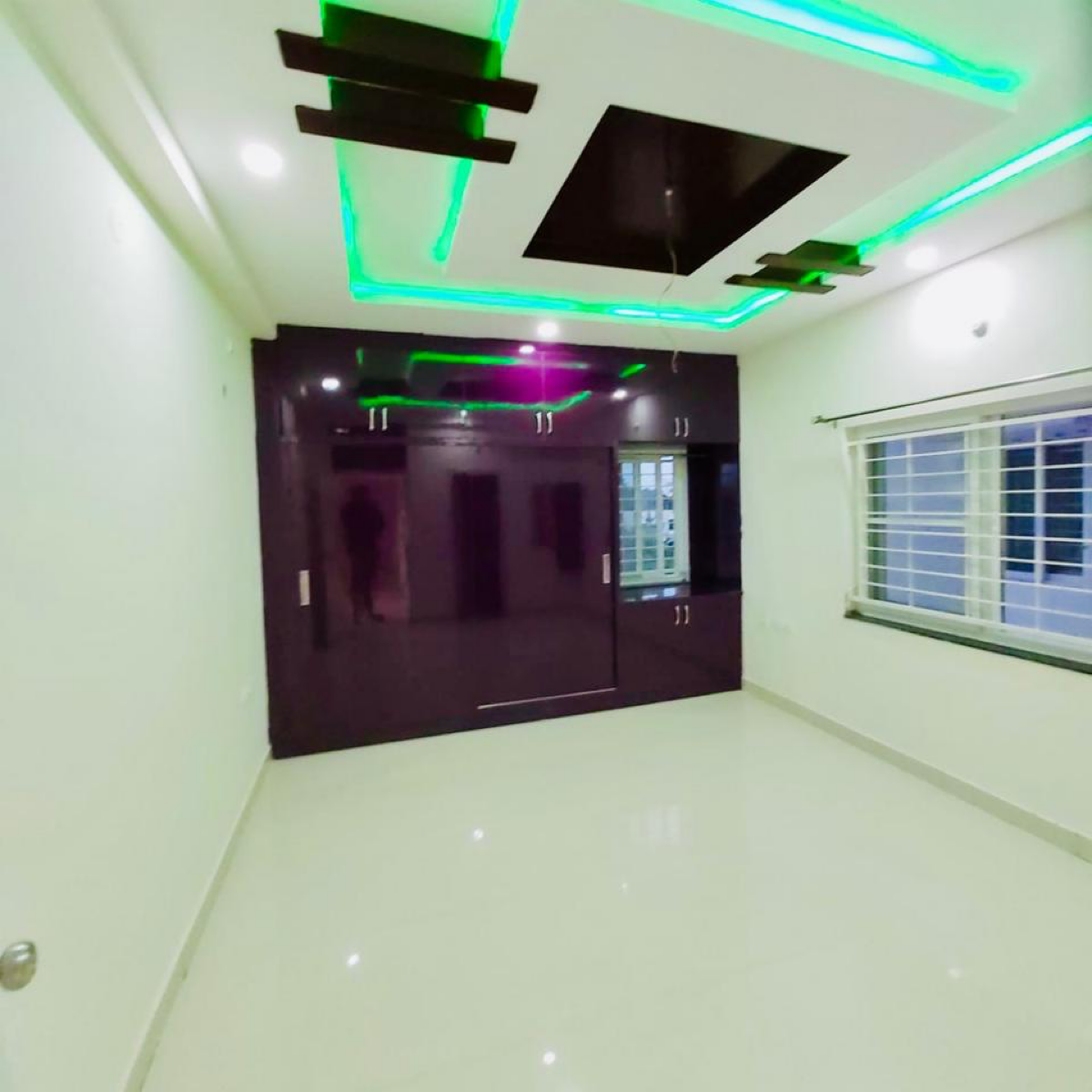 3 BHK + Pooja Room Apartment For Sale in GKs Pride