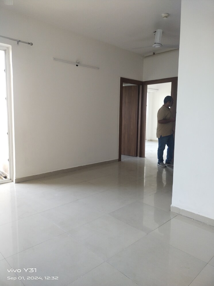 Room, mahagun-mywoods 2 Bedroom 960 Sq.Ft. Apartment In Sector 16c Greater Noida Greater Noida 8243019