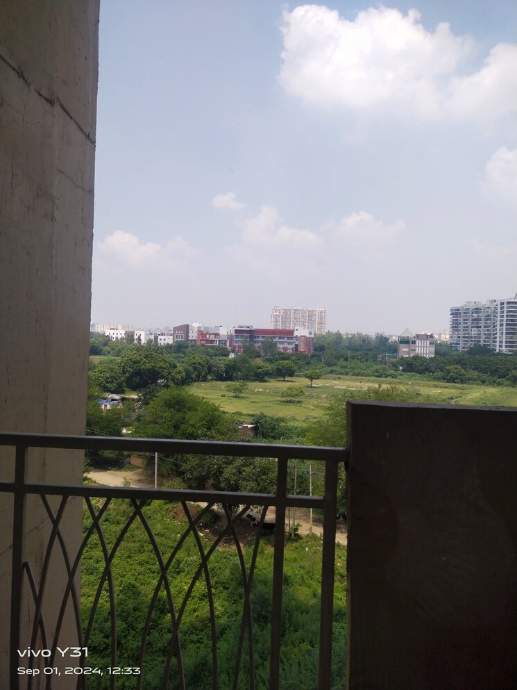 Balcony, mahagun-mywoods 2 Bedroom 960 Sq.Ft. Apartment In Sector 16c Greater Noida Greater Noida 8243019