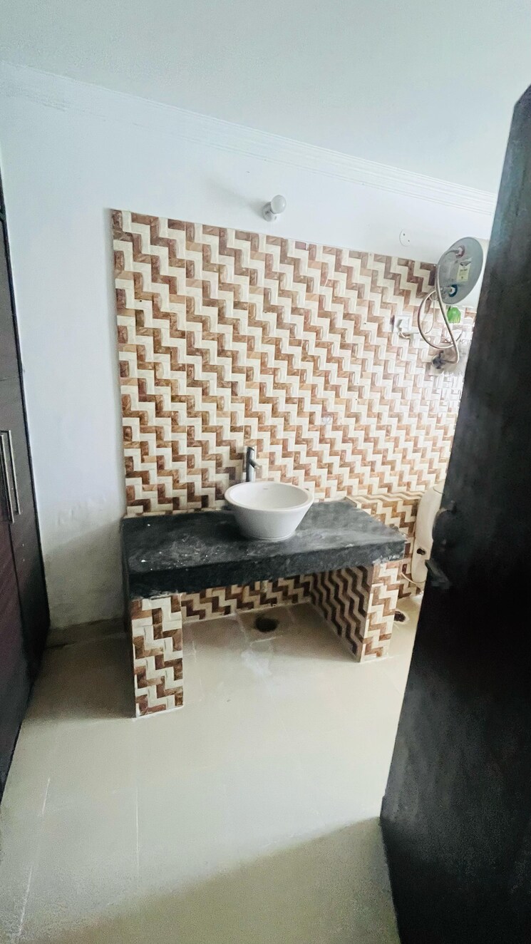 undefined, maya-garden-city 3 Bedroom 1852 Sq.Ft. Apartment In Lohgarh Zirakpur 8243079