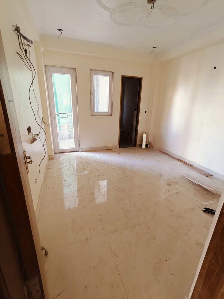 Room, sector 43 3 Bedroom 1800 Sq.Ft. Builder Floor In Sector 43 Gurgaon 8242808