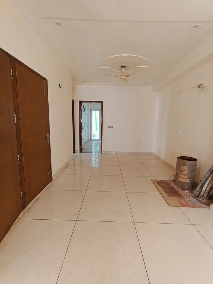 undefined, sector 43 3 Bedroom 1800 Sq.Ft. Builder Floor In Sector 43 Gurgaon 8242808