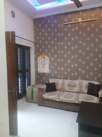 Living Room in 1 BHK Builder Floor at Aamwala – for Rent