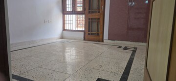 Room in 3 BHK Apartment at Dwarka – for Rent