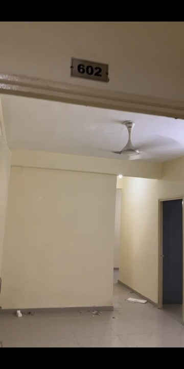 Room in 2 BHK Apartment at Pyramid Heights, Sector 85 – for Rent