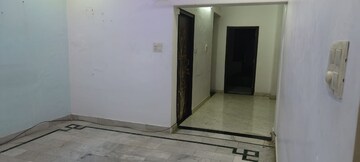 Room in 2 BHK Independent House at Gomti Nagar – for Rent